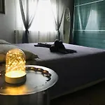 Accogliente Casa Indipendente Con Wi-Fi Gratis, Vicino Al Centro E Alle Attrazioni, 3 Camere Apartment Ravenna