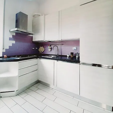 Accogliente Casa Indipendente Con Wi-fi Gratis, Vicino Al Centro E Alle Attrazioni, 3