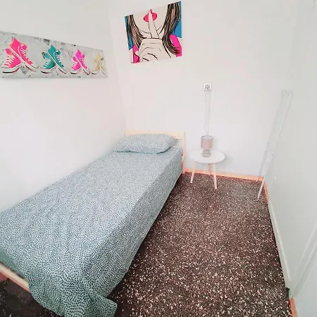 Accogliente Casa Indipendente Con Wi-fi Gratis, Vicino Al Centro E Alle Attrazioni, 3