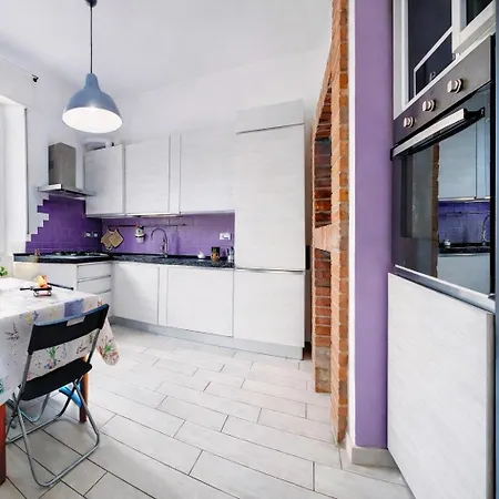 Accogliente Casa Indipendente Con Wi-Fi Gratis, Vicino Al Centro E Alle Attrazioni, 3 Camere Apartament *