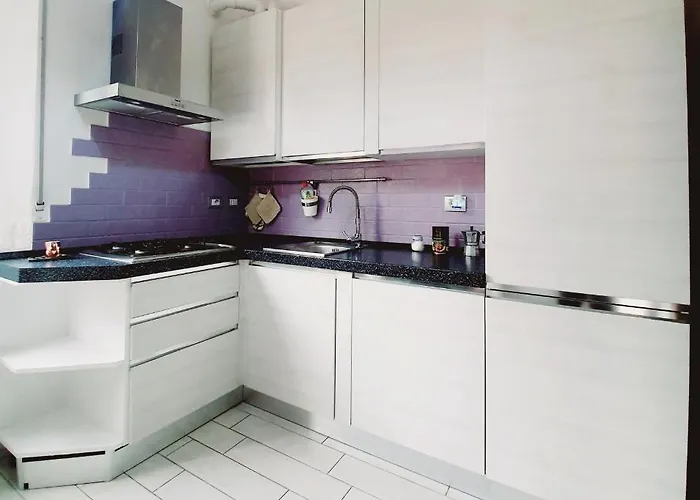 Accogliente Casa Indipendente Con Wi-fi Gratuito, A Due Passi Dal Centro E Dalle Attrazioni